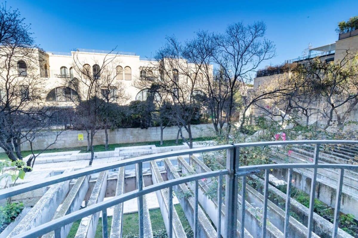 Vila Cosy Studio In Mamilla, Free Parking Up To 5 Ppl Jeruzalém Exteriér fotografie